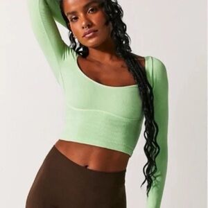 Free People Meg Rib Long Sleeve Cropped Top
Light Green Size L/XL NWT